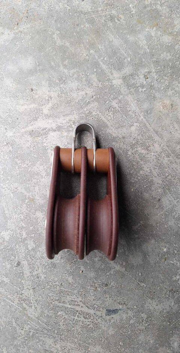 BLOK 2-SCHIJFS MET BEUGEL