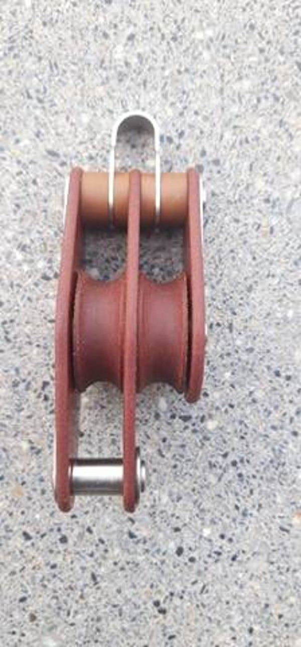 BLOK 2-SCHIJFS MET BEUGEL EN HONDSVOT VOOR TOUW  14 MM