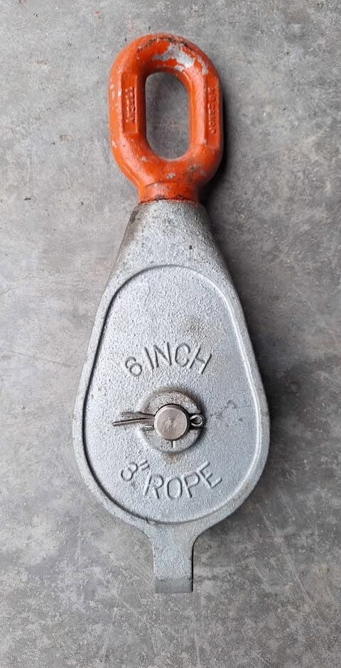 BLOK GEGALVANISEERD MET WARTELOOG EN SMEERNIPPELS