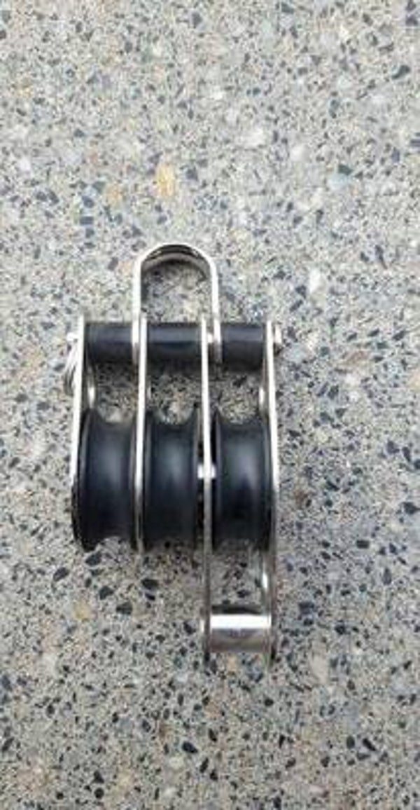 BLOK 3-SCHIJFS MET HONDSVOT - 8 MM