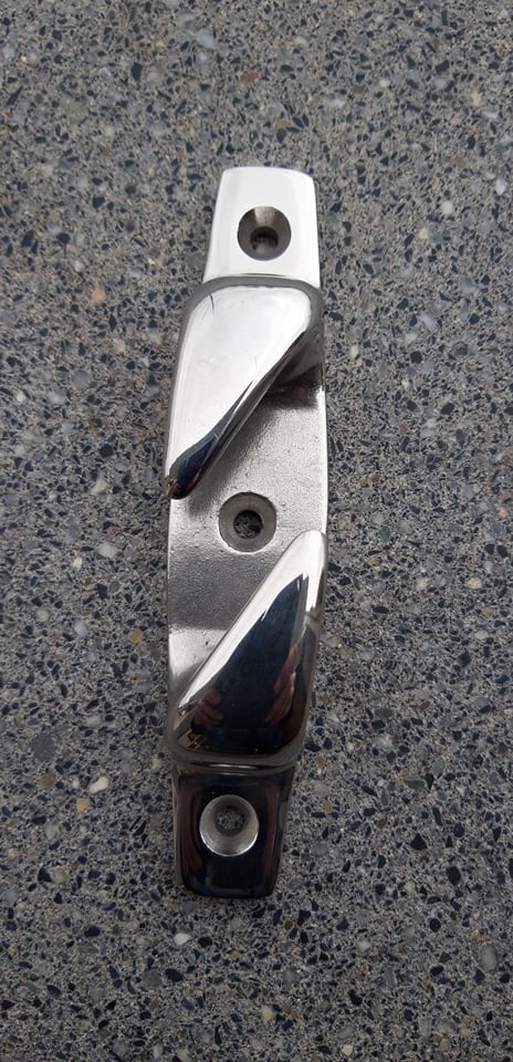 KIKKER BOEGKLAMP RECHTS RVS 150