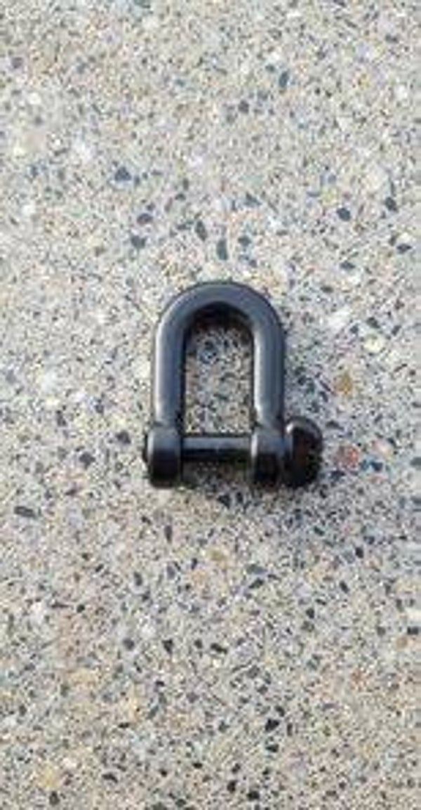 D - SLUITING NYLON 6 MM