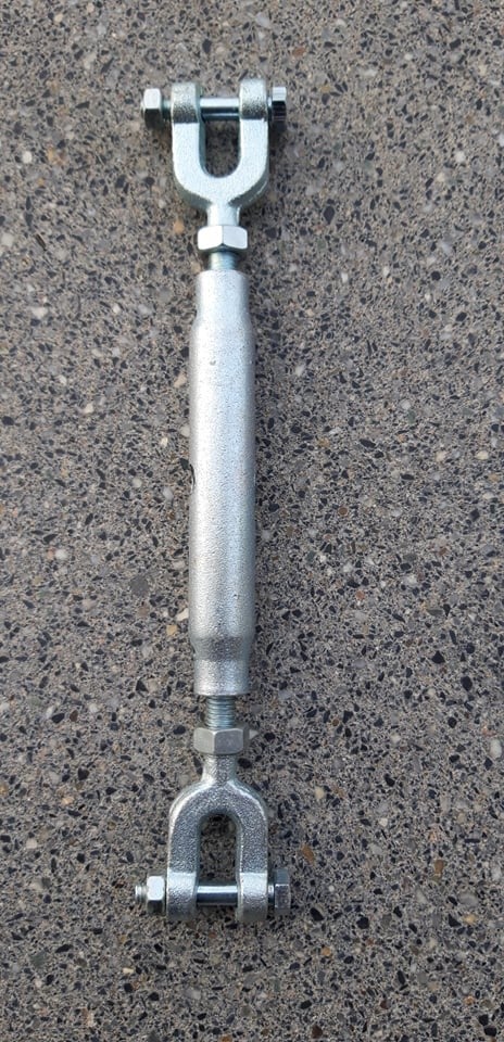 SPANSCHROEF VERZINKT MET GESLOTEN HUIS