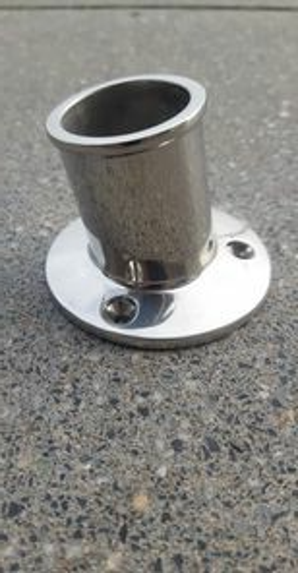 VLAGGENSTOKHOUDER SCHUIN MODEL 32MM RVS