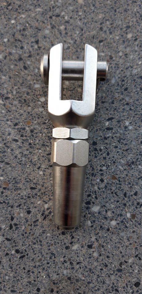 DOE-HET-ZELF TERMINAL GAFFEL