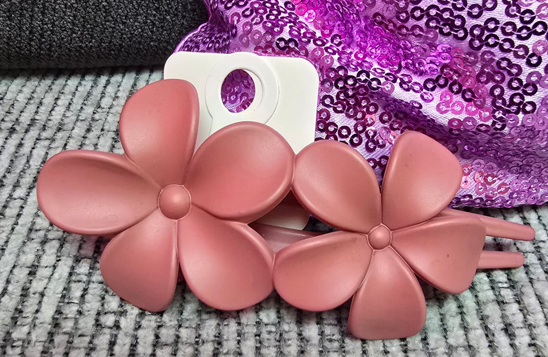 Rosy Bloom Hair Clips – Soft Pink Petal Duo