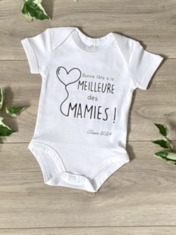 Body " Bonne fête à la meilleure des mamies "
