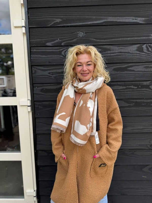 Trendy Koeienprint Sjaal – 100% Viscose zand