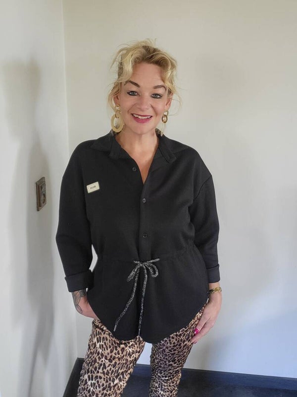 Chic Bloesje met Taillekoord en Kraagje – One Size tot Maat 44 bruin