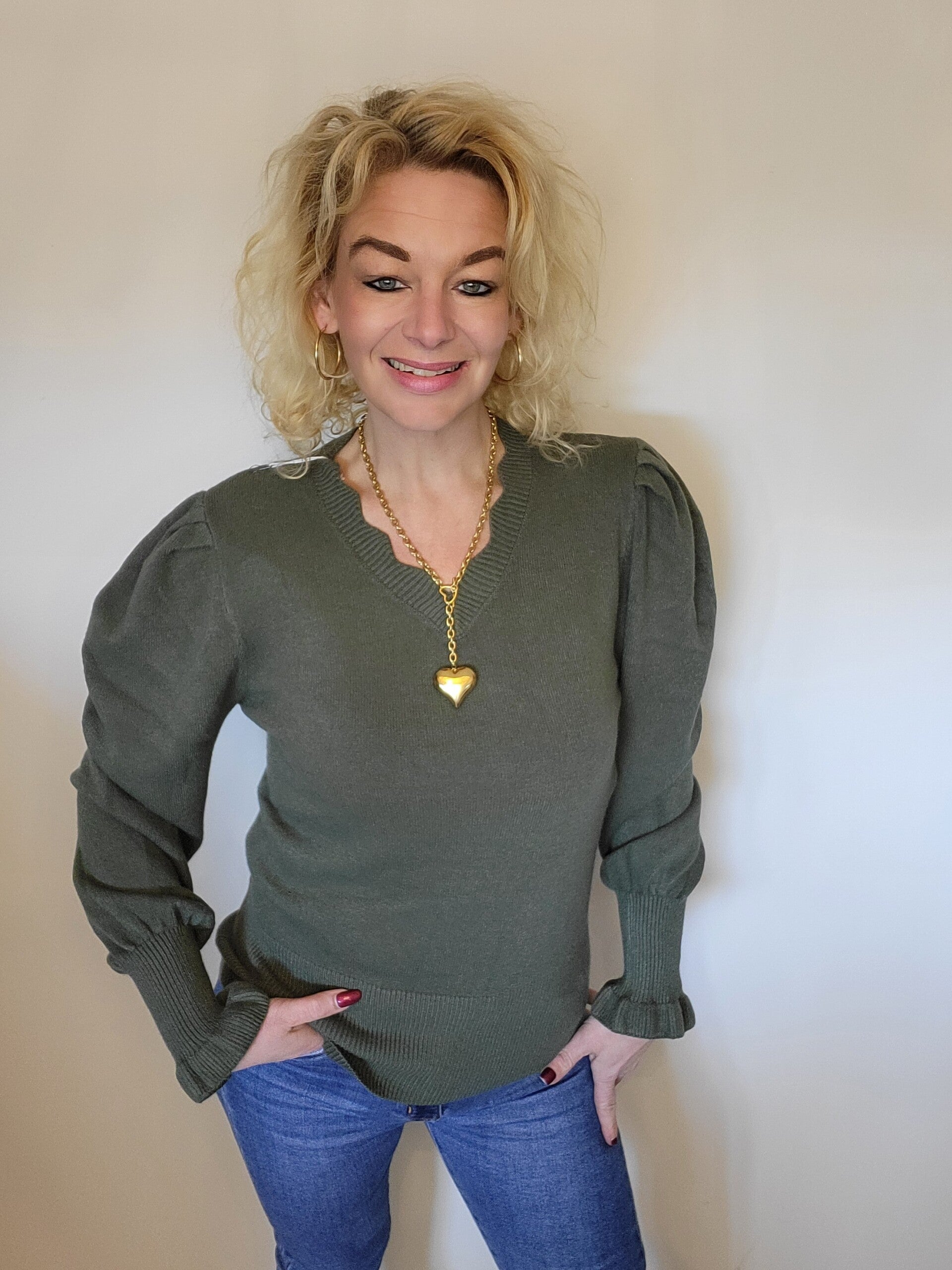 Knitwear trui roesdetail groen