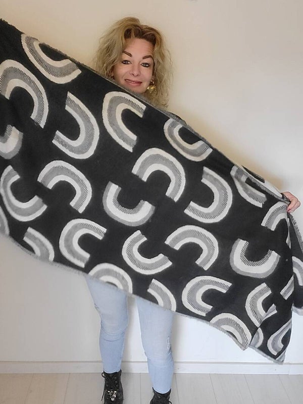 Sjaal boog creme zwart