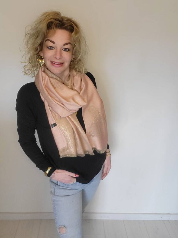 Sjaal look a like beer roze