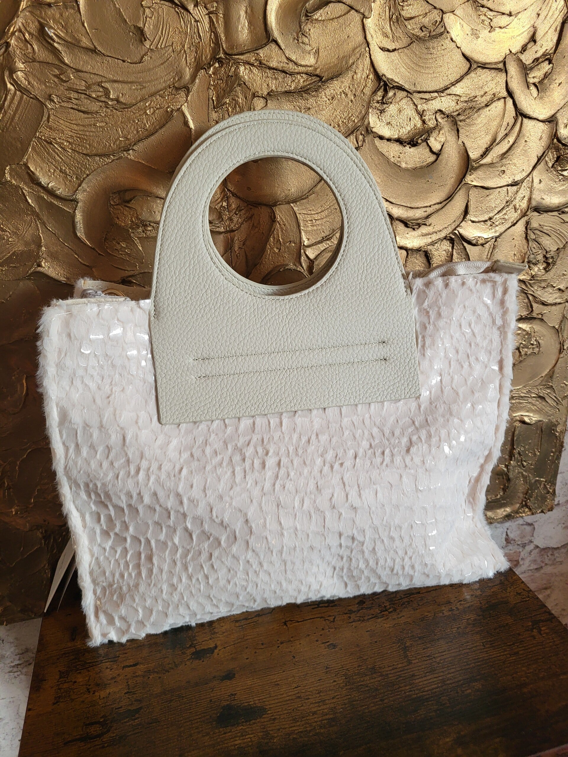 Handtas slangerprint creme