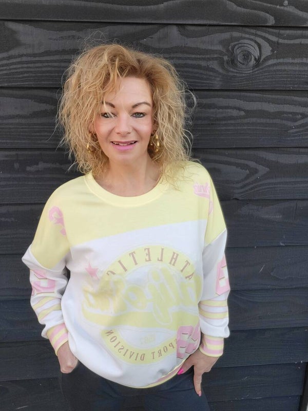 California sweater geel