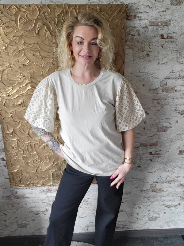 Shirt met pofmouw beige