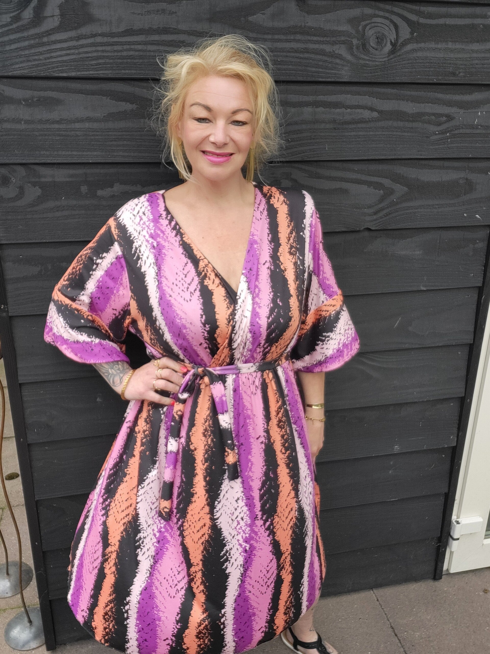 Jurk plus zwart roze