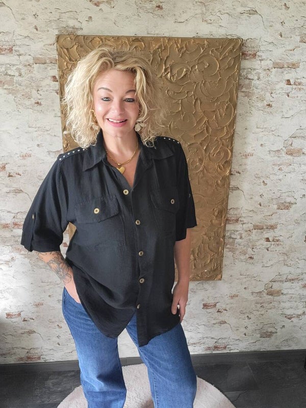 Blouse met studs zwart
