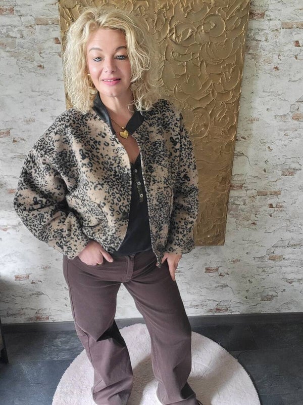 Bomber jacket animal