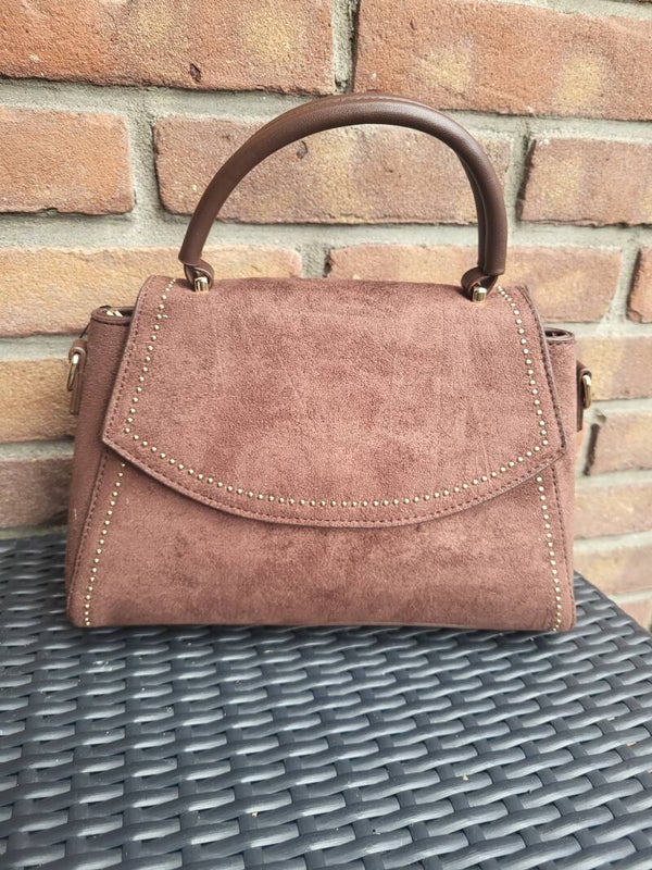 Handtas studs met lange band bruin
