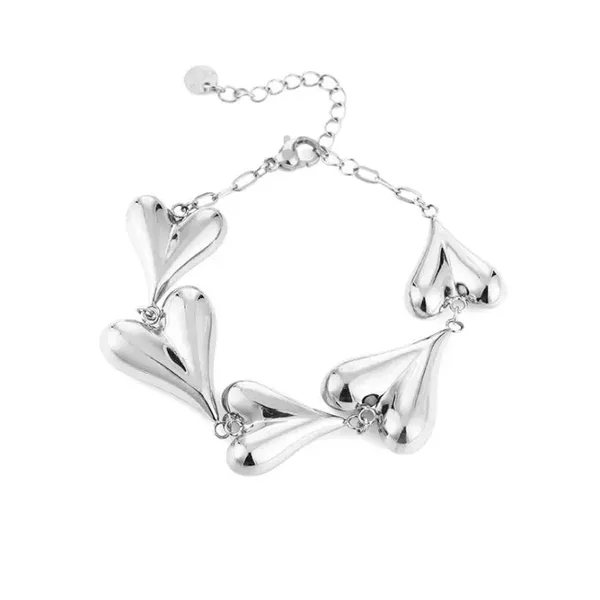 Armband met hartjes zilver