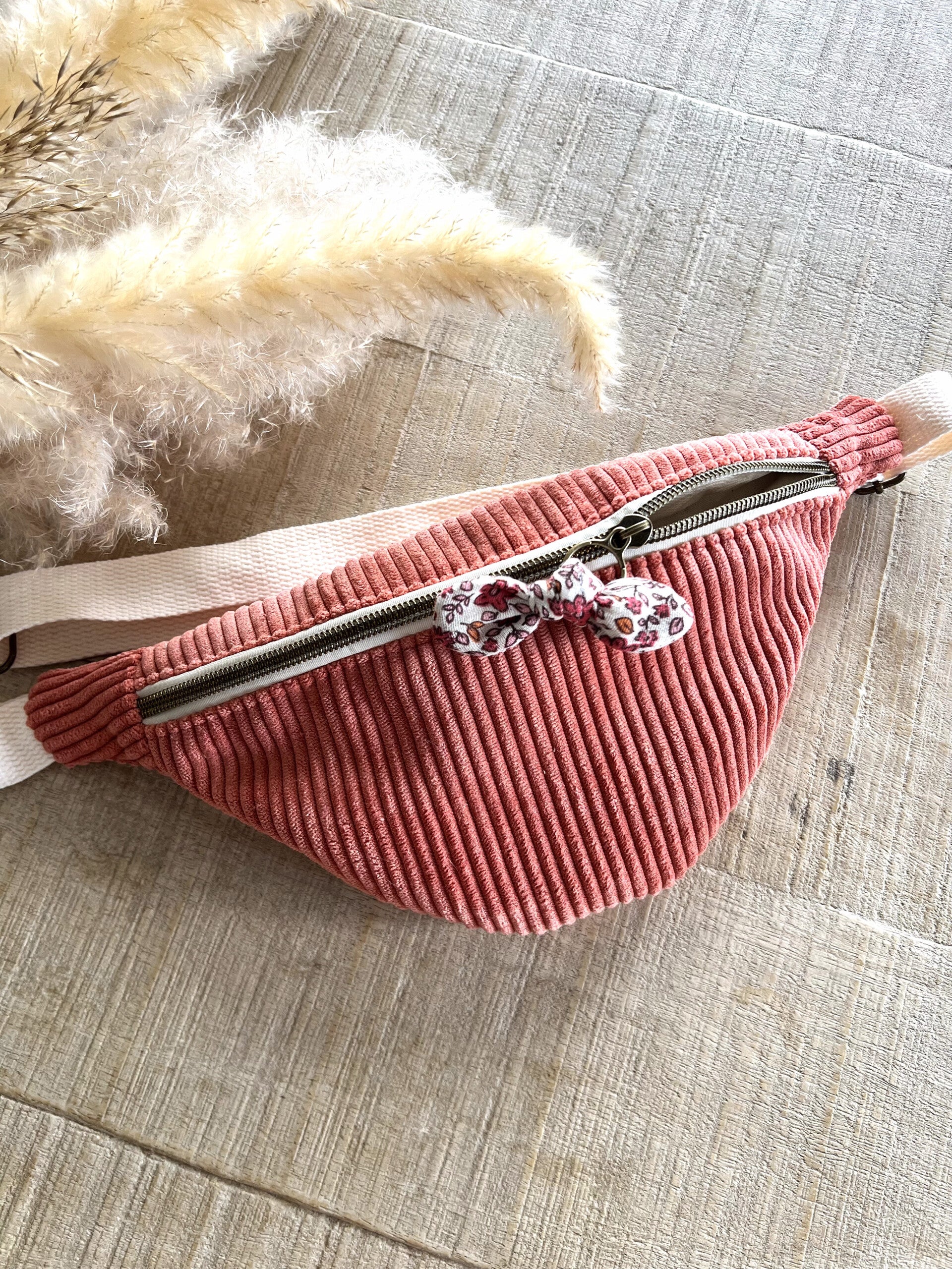 Banane enfant corail