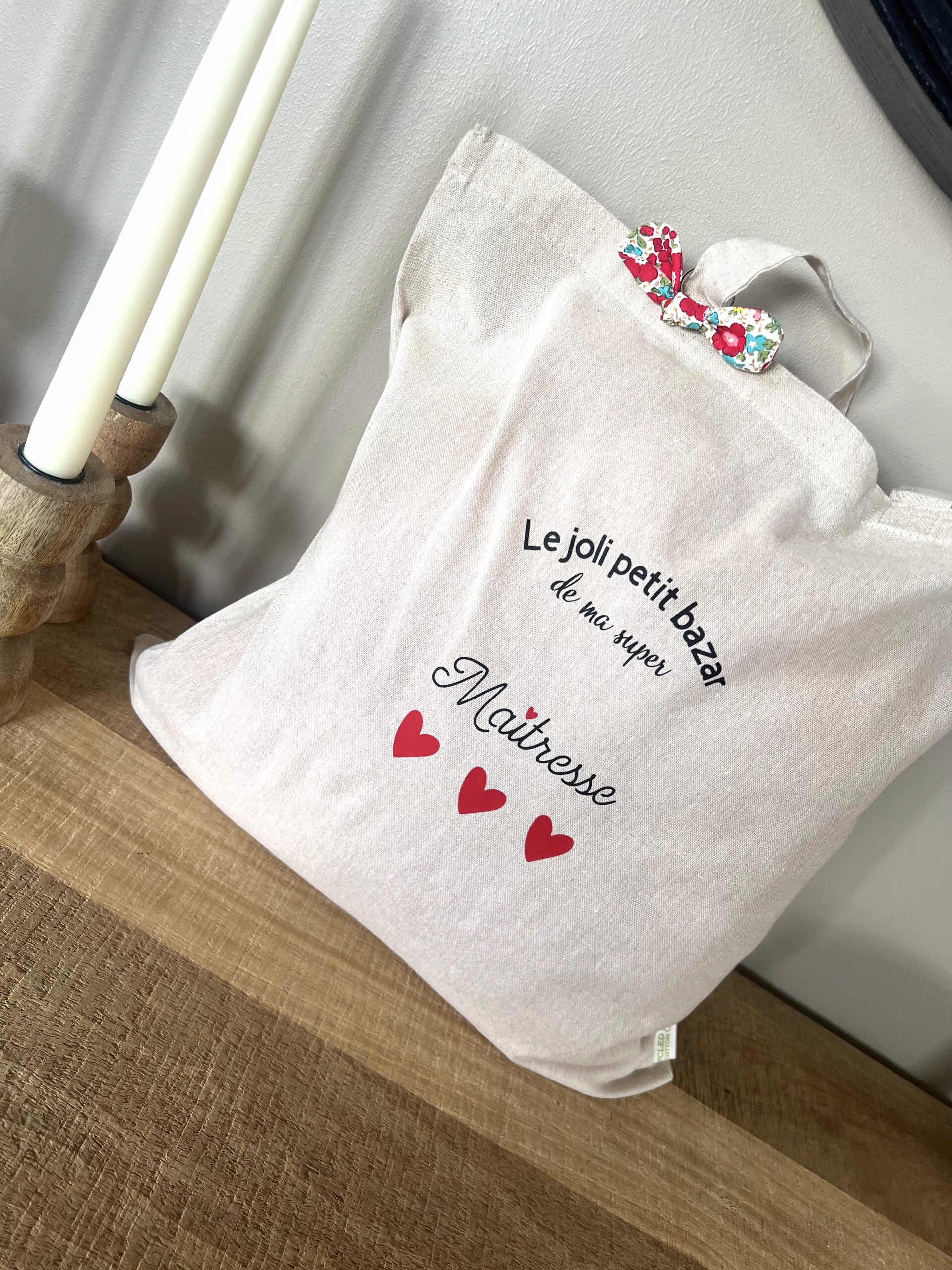 Tote bag
