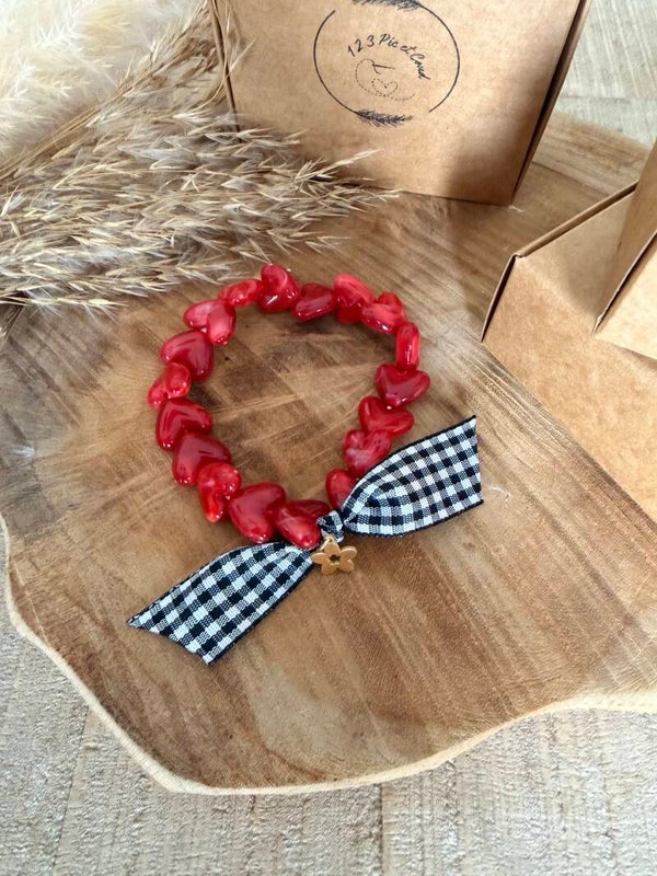 Coeur rouge marbré "charm fleur"
