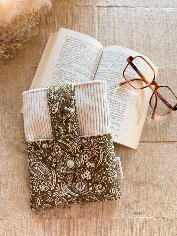 Pochette livre de poche