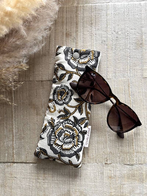 Etui à lunettes