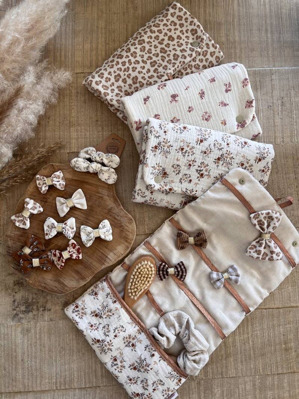 Pochette à barettes