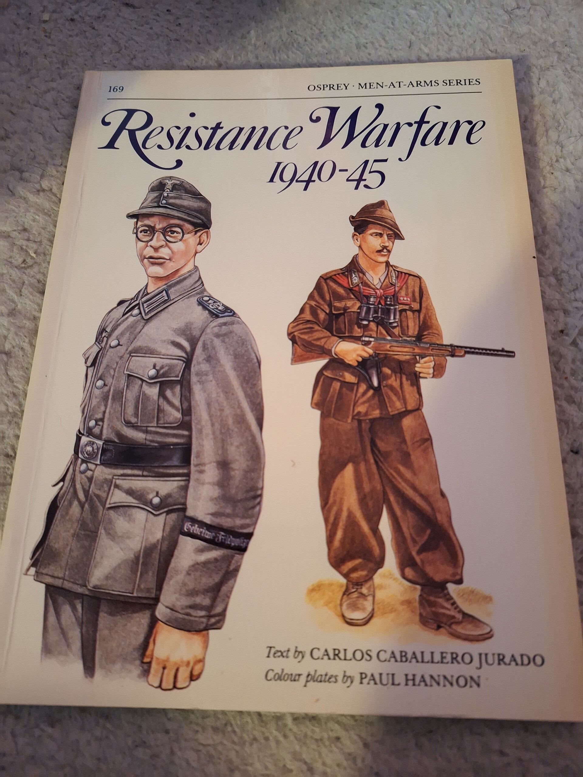 Boek Osprey  resistance warfare 1940-1945