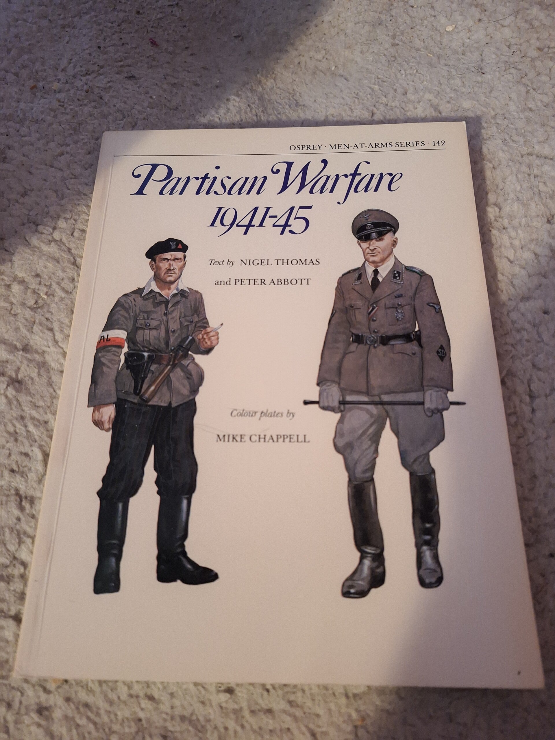 Boek Osprey  partisan warfare 1941-45