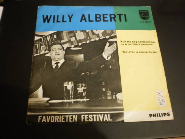 Single Willy Alberti - Kijk me nog eenmaal aan