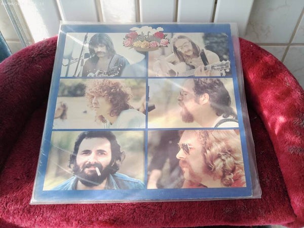 LP Lindisfarne - happy Daze