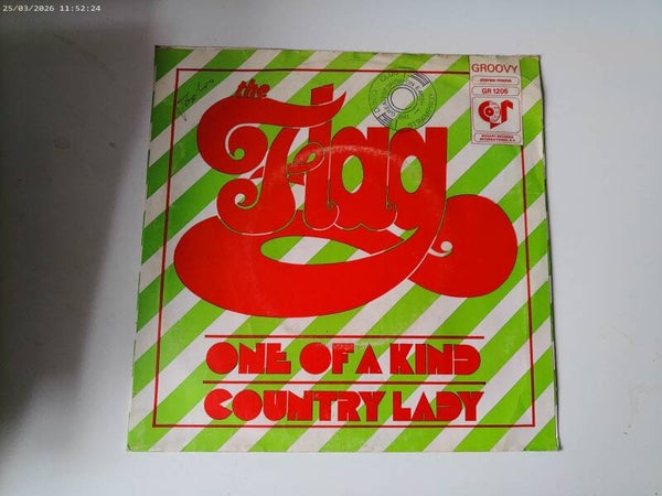 single The Flag - one of a kind / Country Lady