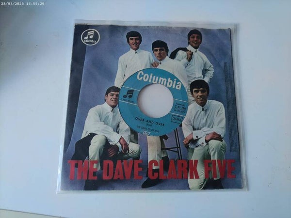Single The Dave Clark Five - Over & Over / Wild Weekend