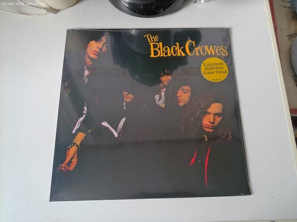 LP The Black Crowes - Shake your Money Maker  NIEUW