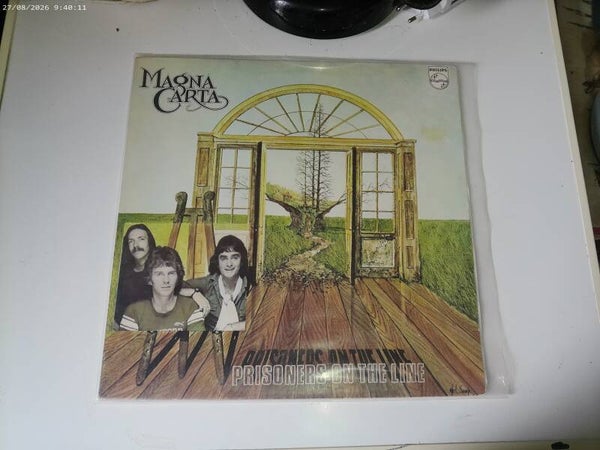 LP Magna Carta - Prisoners on the line