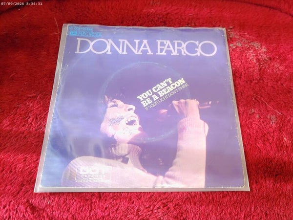 Single Donna Fargo - You can't be a Beacon