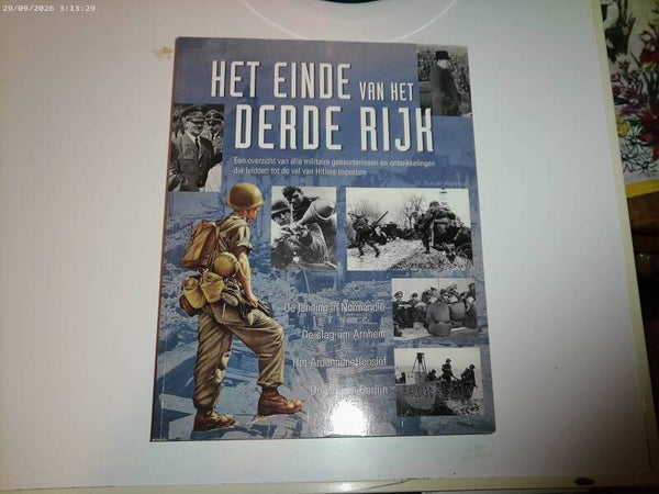 Boek het einde van het Derde Rijk