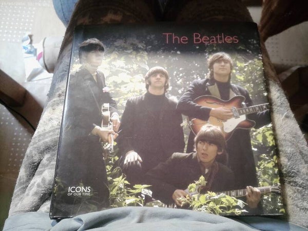 Boek The Beatles - Icons of our time