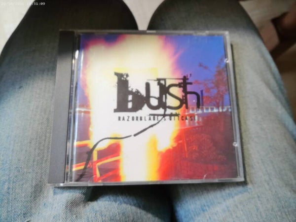 CD Bush - Razorblade Suitcase