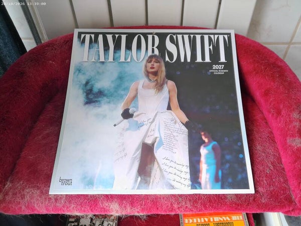 Taylor Swift 2027 Calender   NIEUW