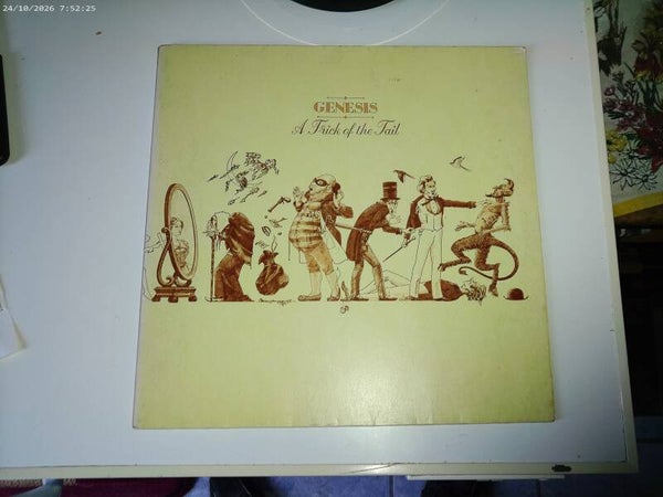 LP Genesis - A trick of the tail