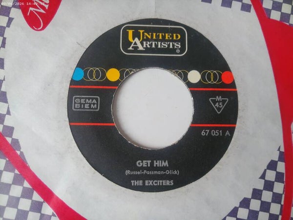 Single Exciters - Get him / It's so exciting