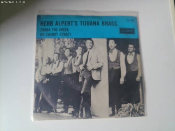 single Herb Alpert's Tijuana Brass - Zorba the greep / Up cherry street