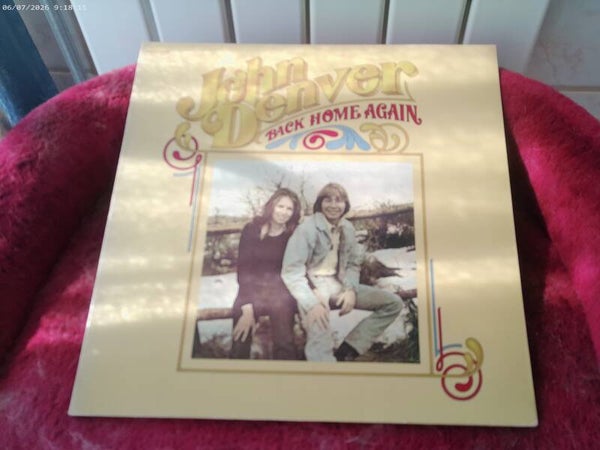 LP John Denver - Back home again
