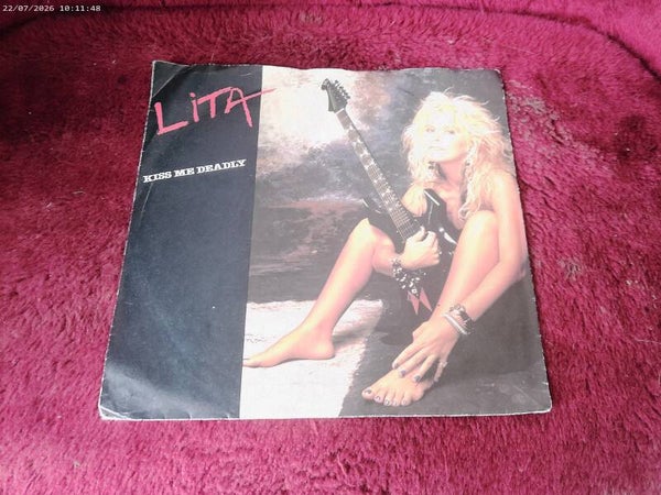 Single Lita Ford - Kiss me deadly / Broken Dreams