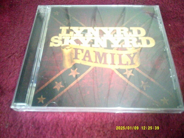 CD Lynyrd Skynyrd - Family   NIEUW