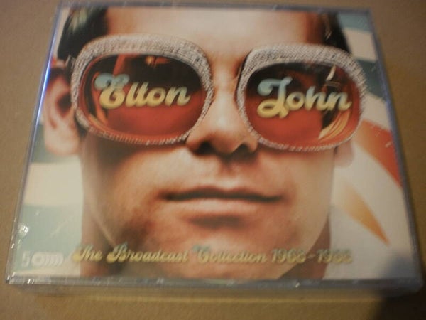 5 cd set Elton John - Broadcast collection   NIEUW